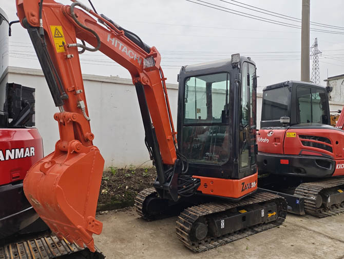Hitachi Zaxis35 mini excavator 2017 model for sale