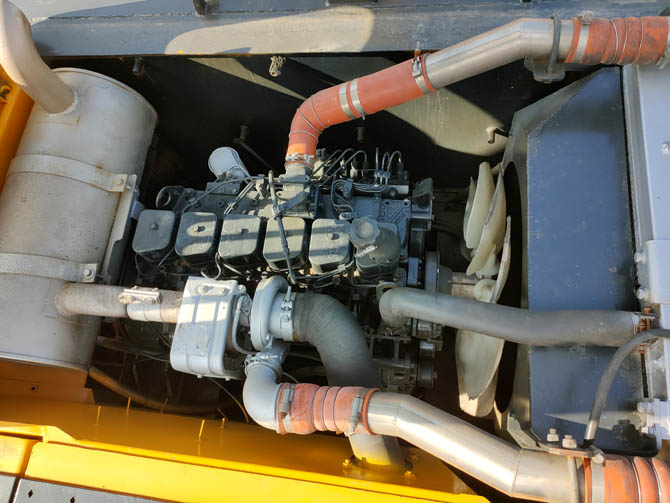 Hyundai Robex 220LC-9 excavator 2019 model in excellent working condition