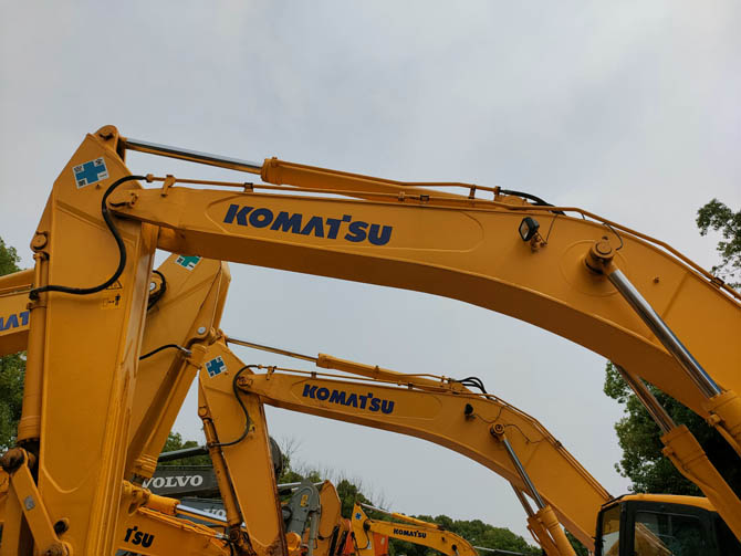 Komatsu PC360 excavator 2013 model in good working condition
