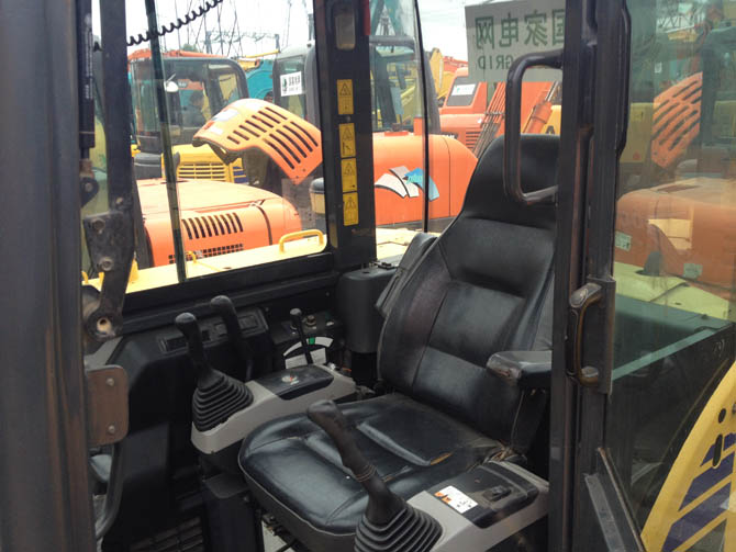2018 Komatsu PC56-7 mini excavator for sale in good condition