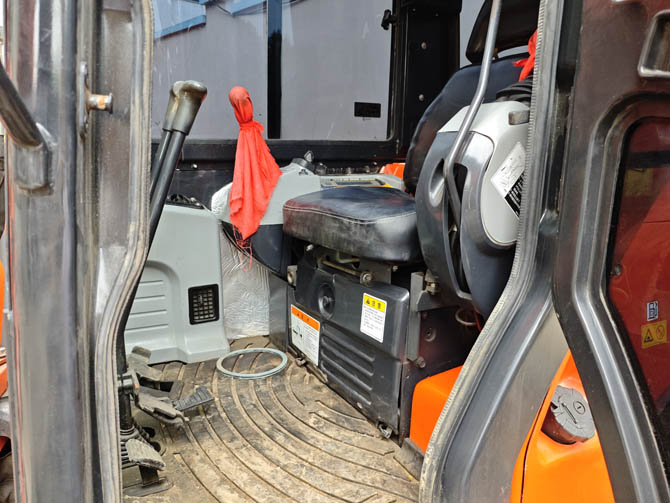 Kubota U50 mini excavator 2018 model for sale in good condition