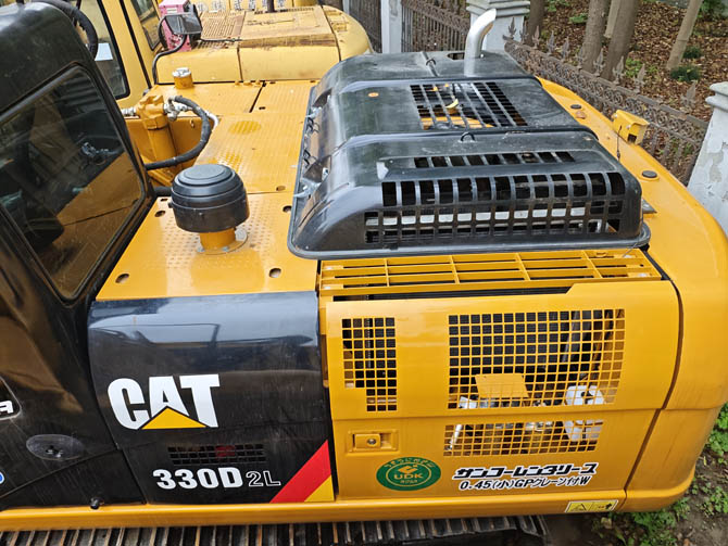Used Caterpillar 330D2L excavator 2021 model in good condition