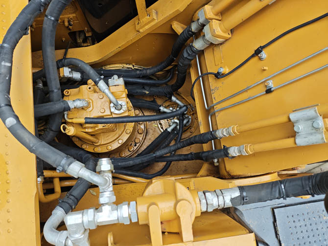 Used Caterpillar 330D2L excavator 2021 model in good condition