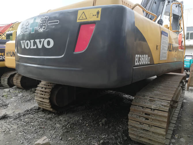 Volvo EC360BLC excavator 2012 model in good condition