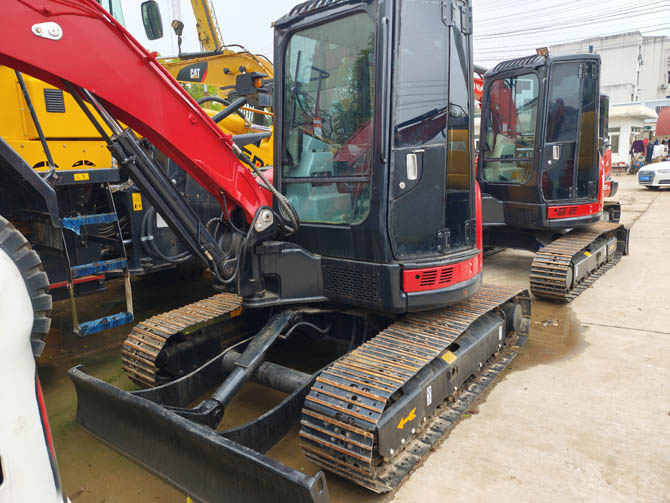 2014 Yanmar VIO55 mini excavator for sale in good condition