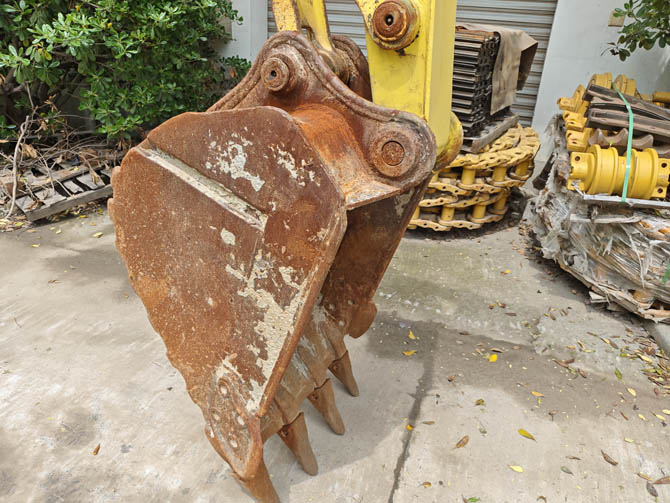 Original Yanmar VIO80 mini excavator 2015 model in good condition