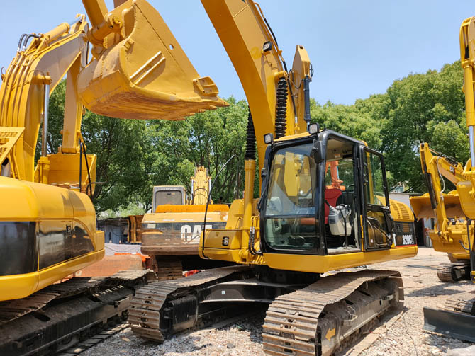 2006 Cat 320CL excavator for sale in Nigeria