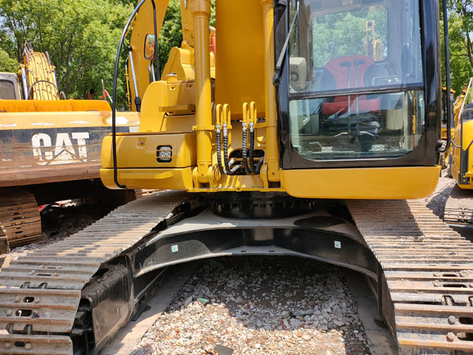 2006 Cat 320CL excavator for sale in Nigeria