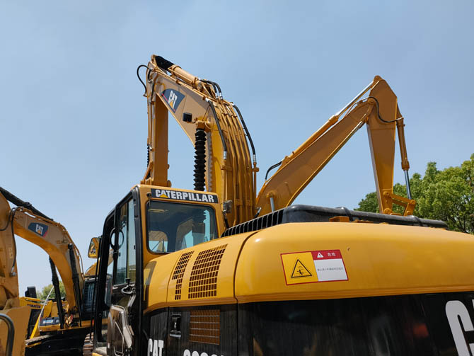 2006 Cat 320CL excavator for sale in Nigeria