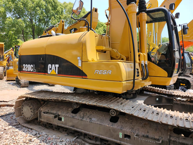 2006 Cat 320CL excavator for sale in Nigeria