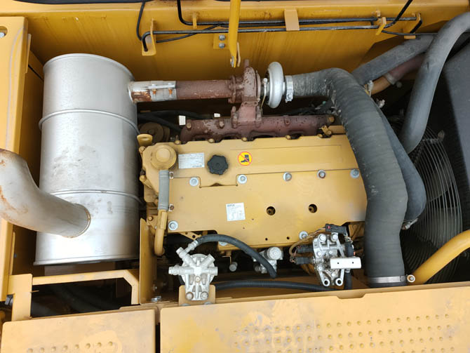 2022 Cat 320D2L excavator for sale made in Japan