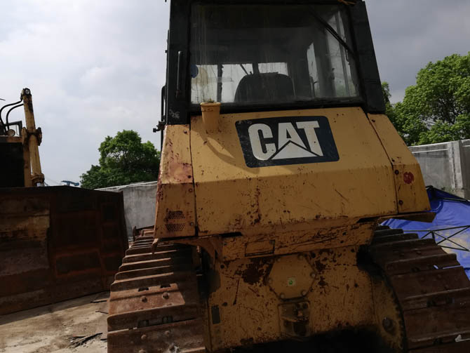 Original Cat D6G bulldozer 2007 model in good condition