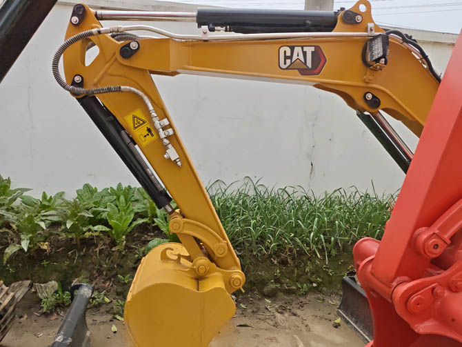 2021 Cat Mini Digger 303.5E mini excavator for sale in good condition