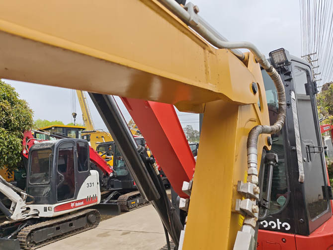 2021 Cat Mini Digger 303.5E mini excavator for sale in good condition