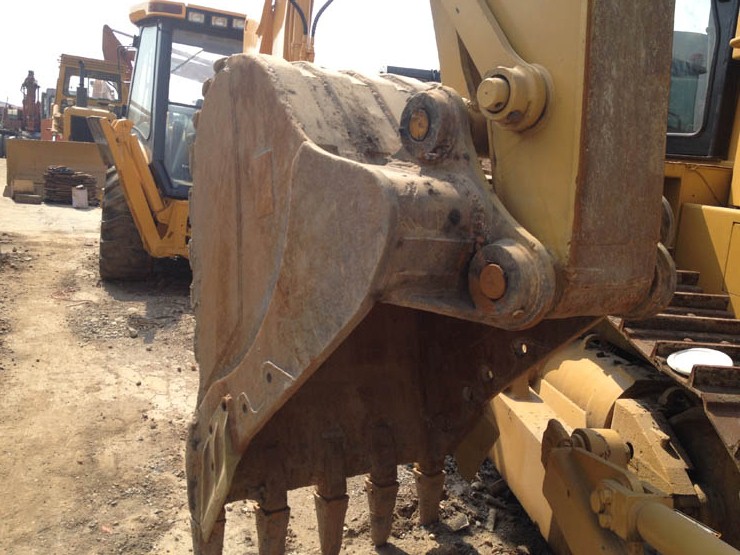 2015 Caterpillar 320DL excavator for sale in China