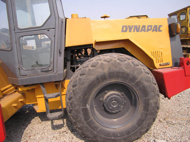 2013 Dynapac CA25D single drum compactor made in Sweden