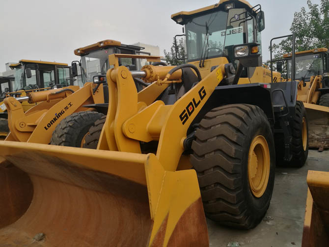 SDLG LG956L wheel loader 2024 model 5 ton capacity in good condition