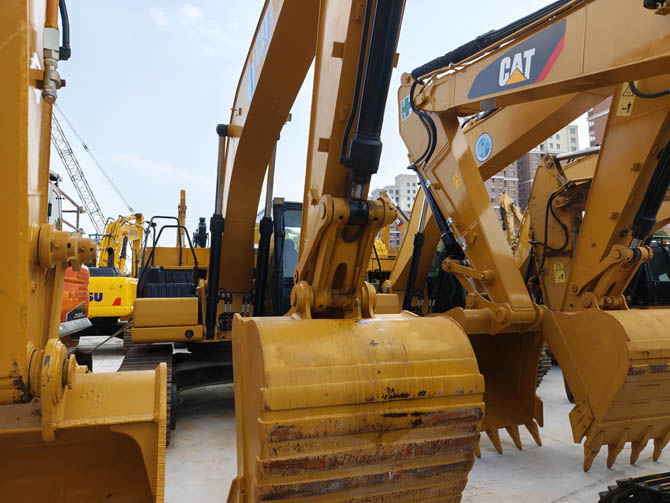 Used Cat 320GC excavator 2022 model in good working condition