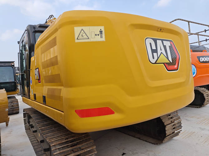 Used Cat 320GC excavator 2022 model in good working condition