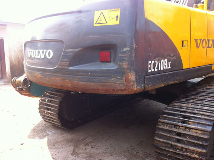 2017 Volvo EC210 excavator for sale in good working condition