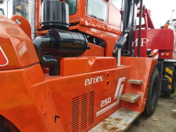 2022 Heli CPCD250 25 ton forklift for sale in good condition