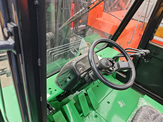 Mitsubishi FD160 16 ton forklift for sale made in Japan