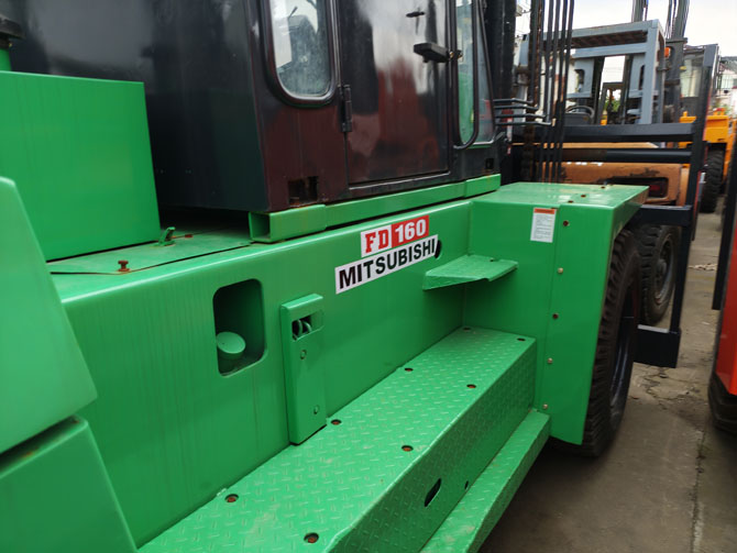 Mitsubishi FD160 16 ton forklift for sale made in Japan